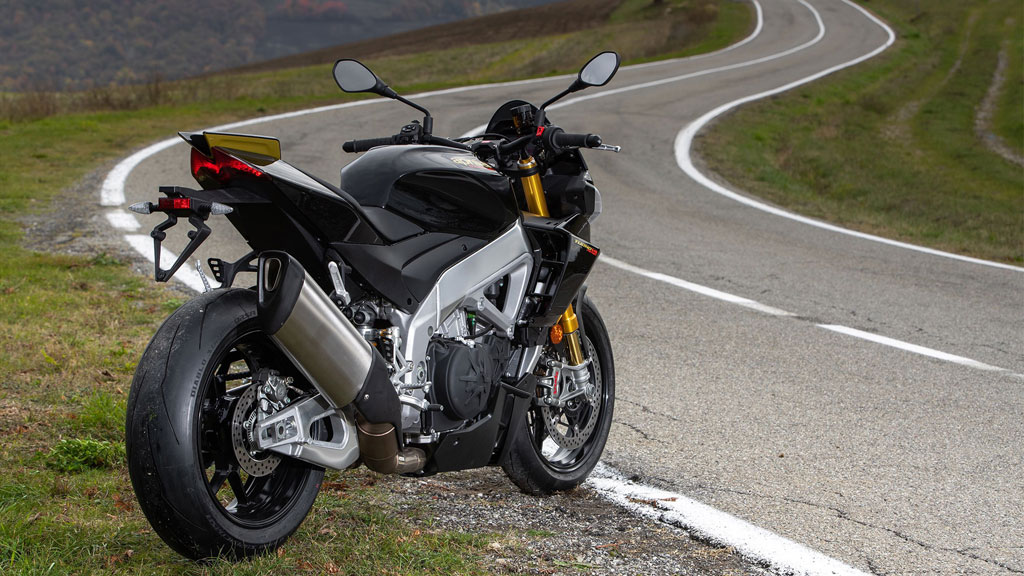 TUONOV4�@�t�@�N�g���[