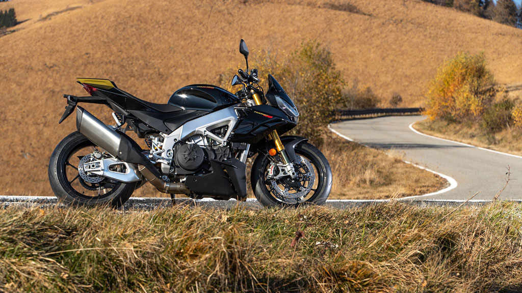 TUONOV4�@�t�@�N�g���[