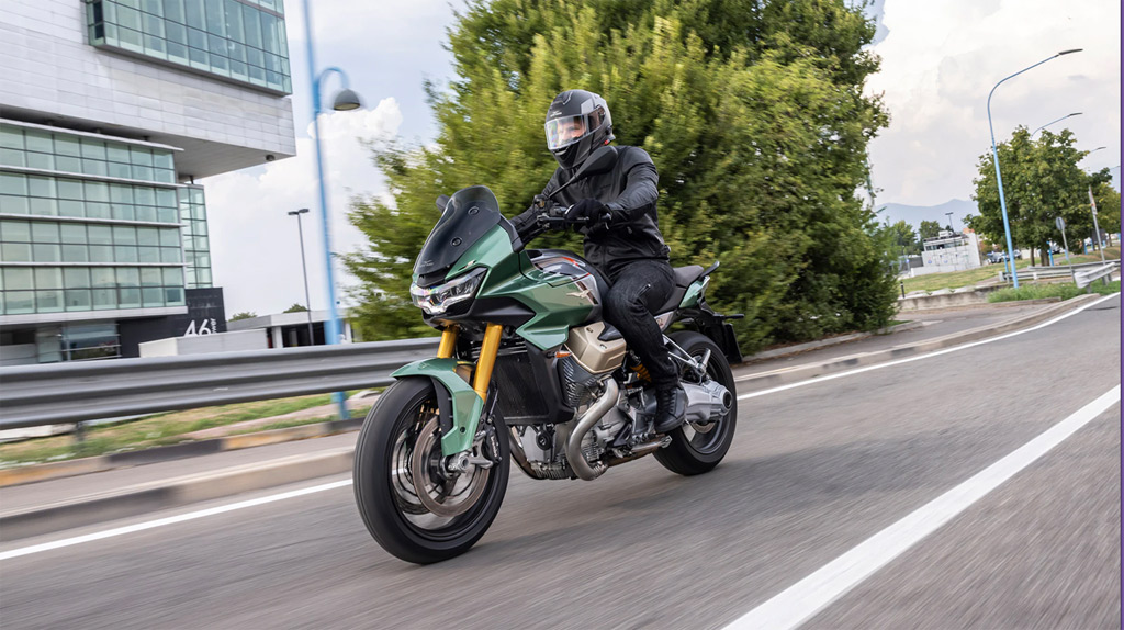 MOTO GUZZI V100 マンデーロ MOTO GUZZI V100 マンデーロ