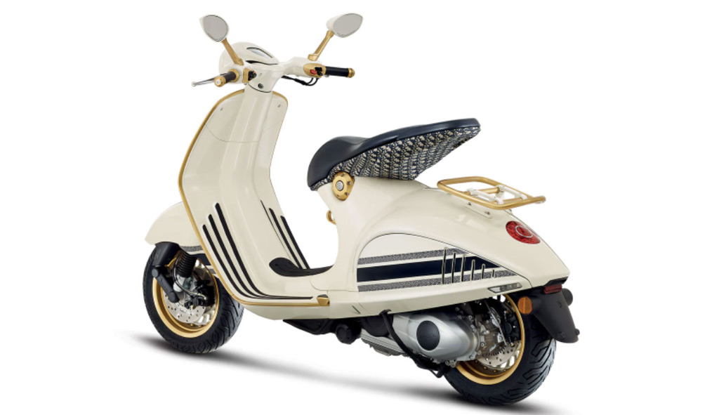 Vespa946 Christian Dior
