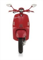 Vespa 946 RED