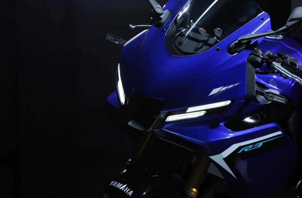 YZF R-25�@YZF�@R-3